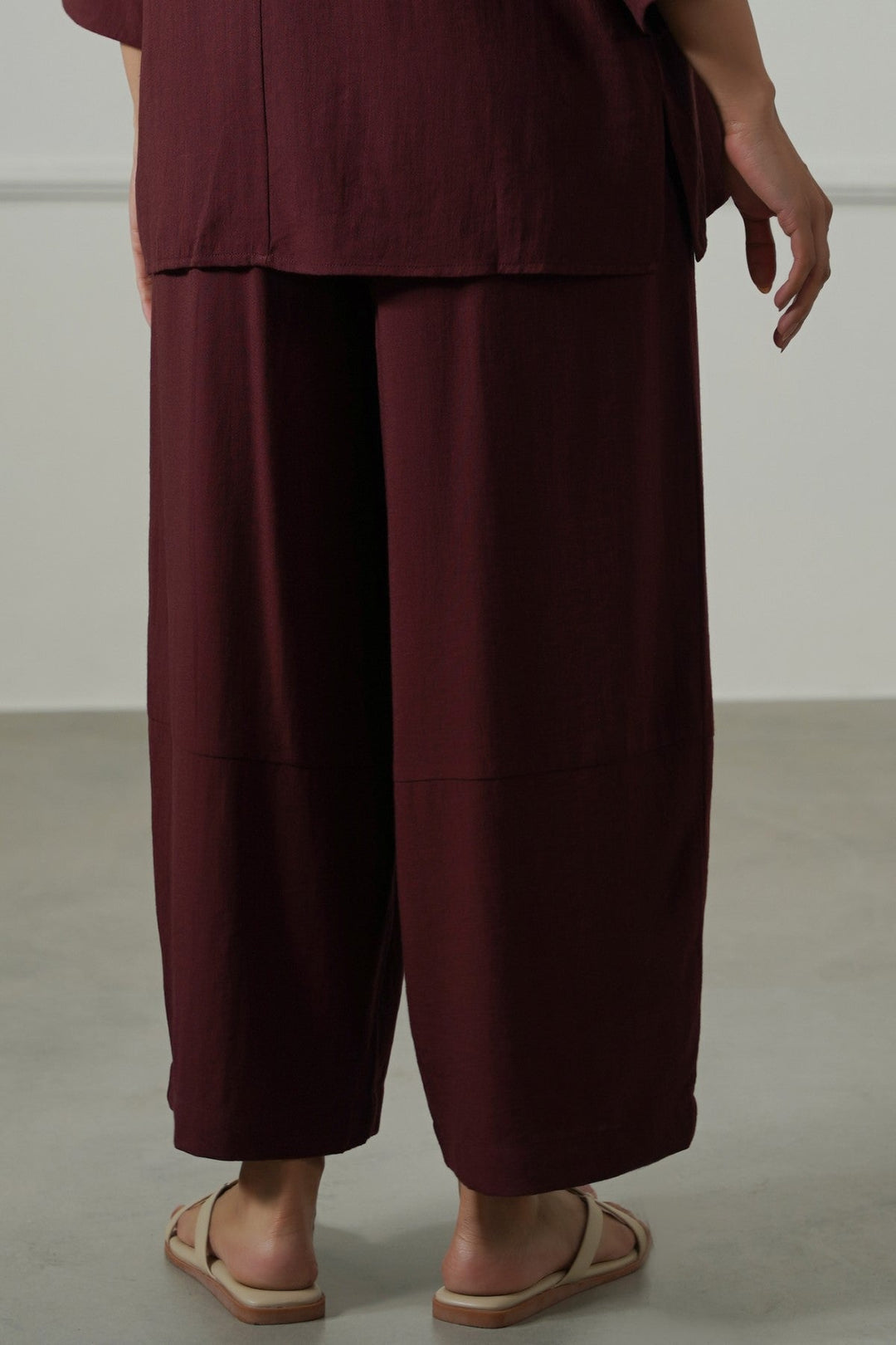 OX BLOOD CROPPED SAFARI PANTS