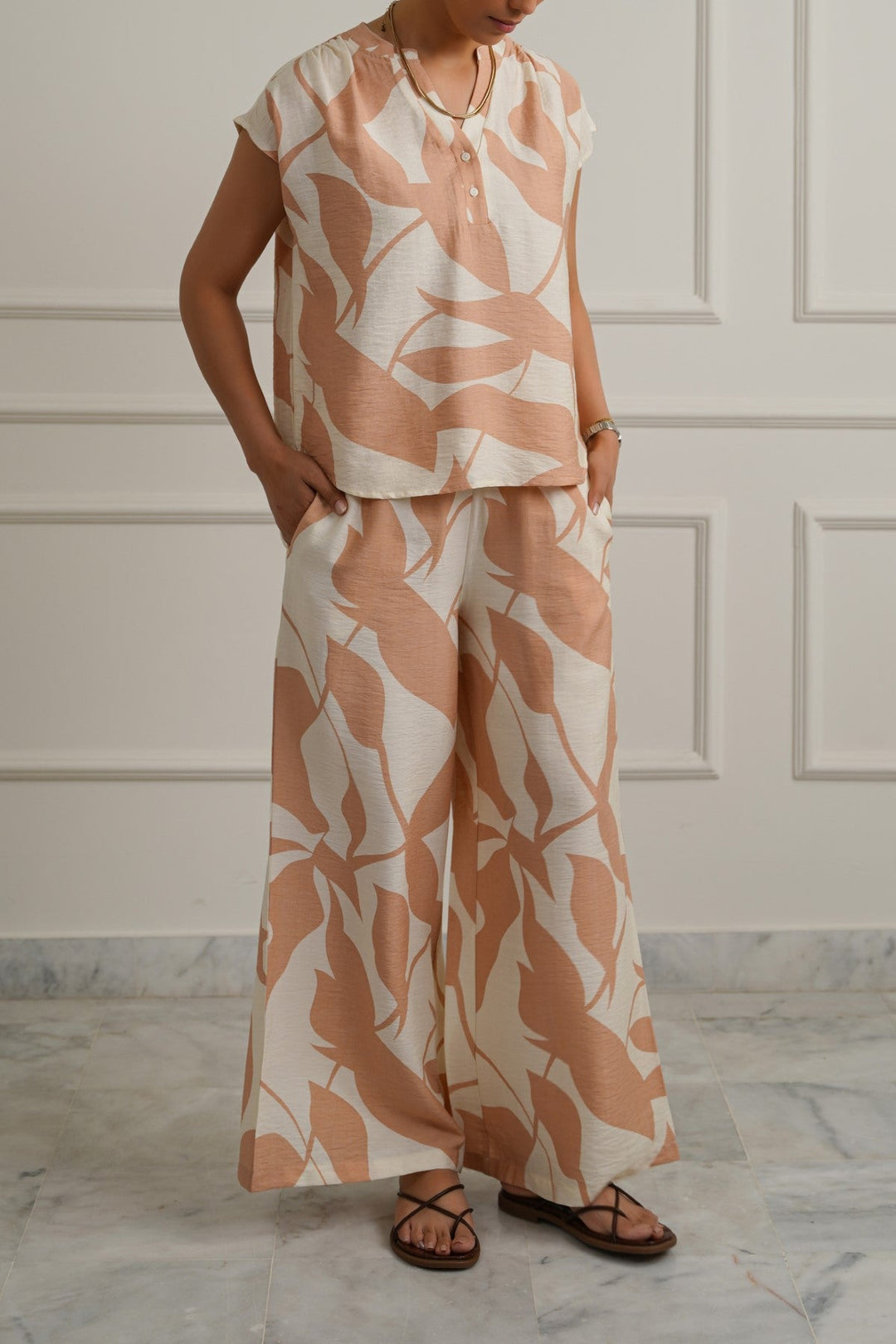 TEA PINK ABSTRACT RESORT PANTS