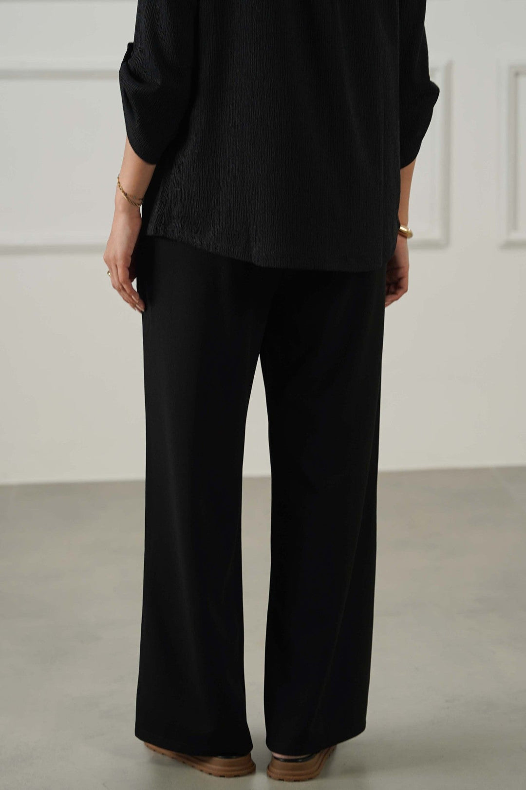 BLACK TAILORED WIDE PANTS