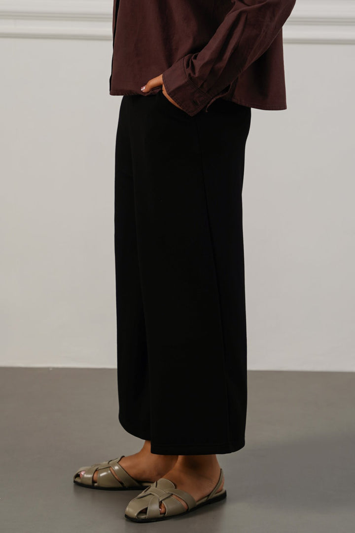 CROPPED WIDE-LEG PANTS