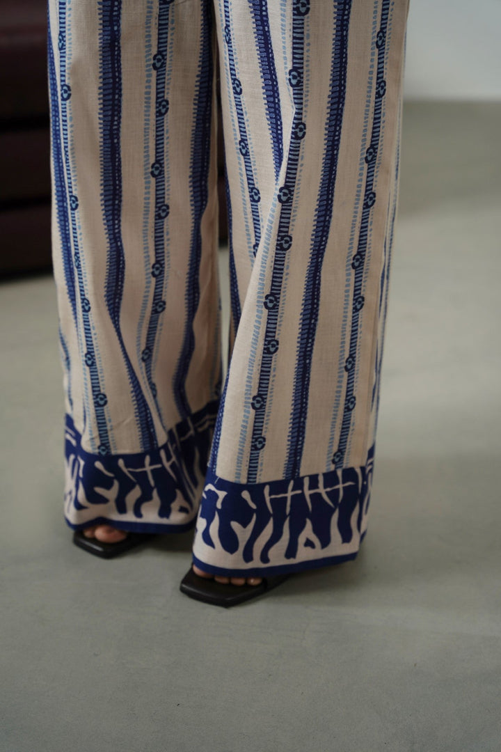 ECRU SARDINE PINTUCK PANTS