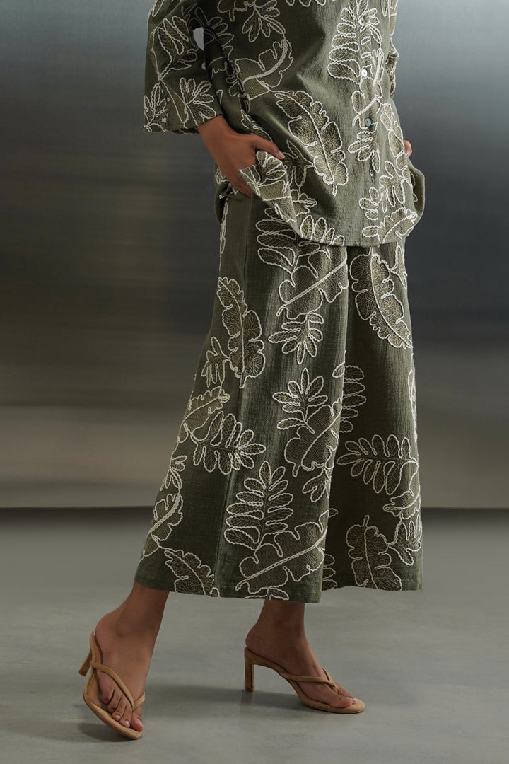GREEN CORD COTTON EMBROIDERY CULOTTES