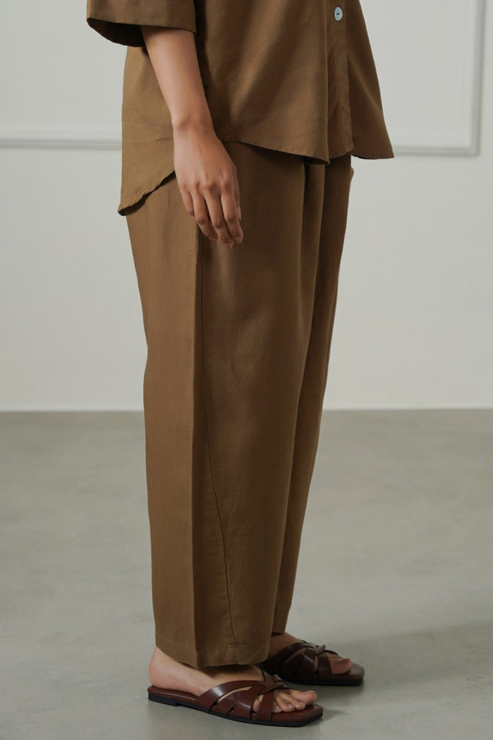BROWN LYOCELL LINEN EASE PANTS