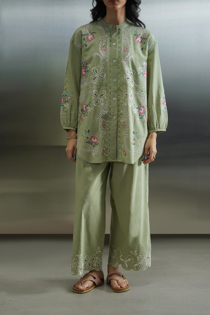 GREEN ALWAYS SPRING EMBROIDERY CULOTTES