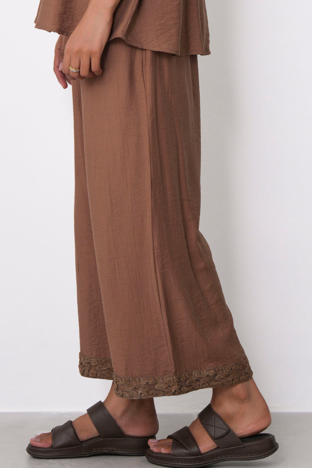 LACE TRIM CULOTTES