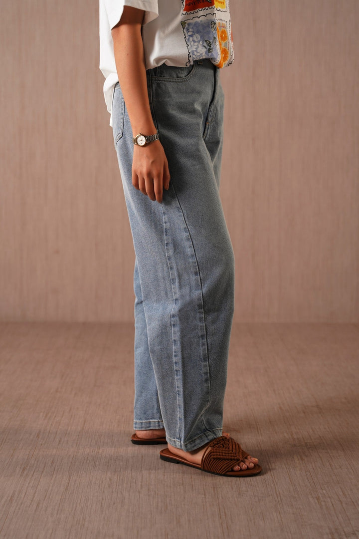 LIGHT BLUE VINTAGE BALLOON JEANS