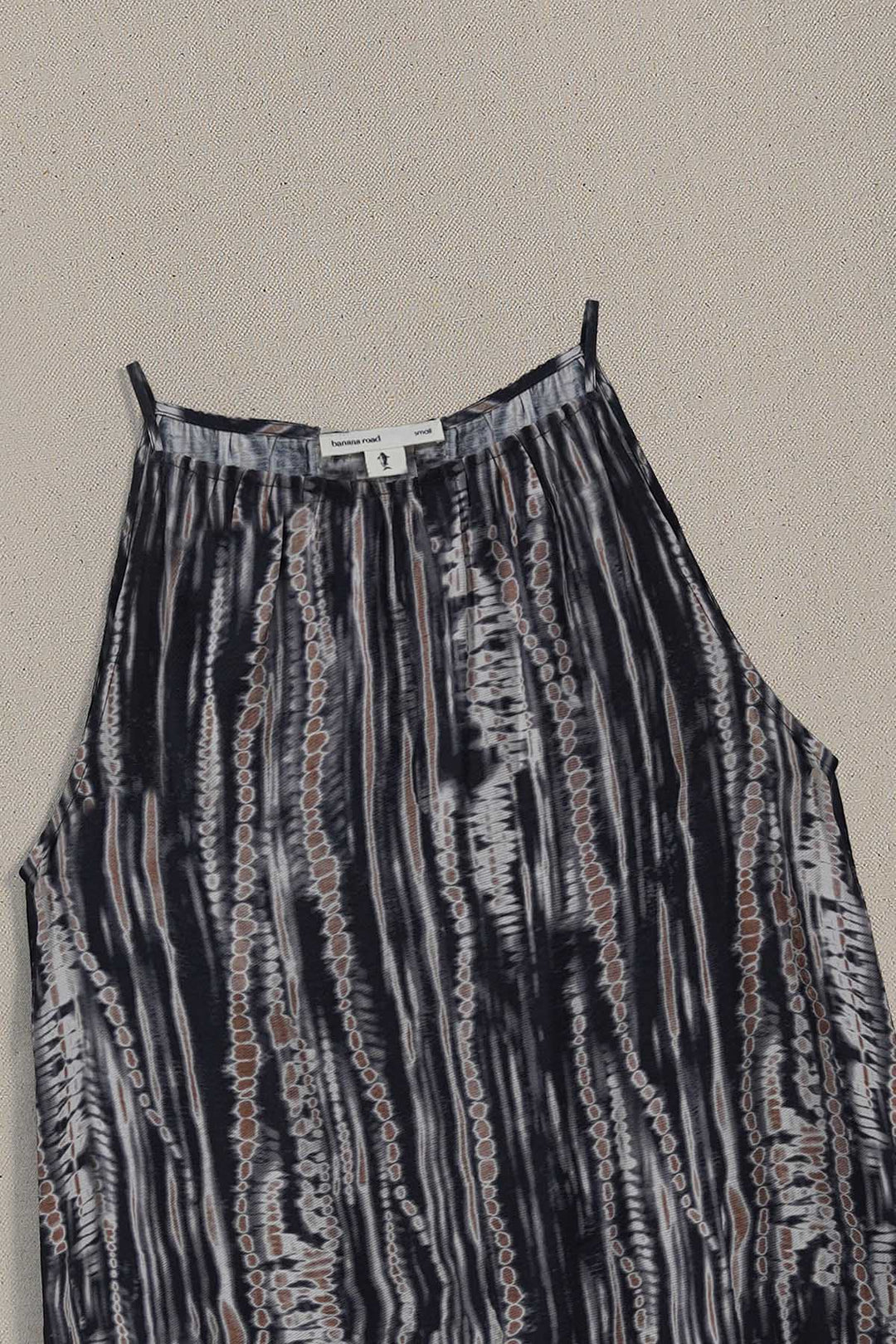 BLACK MONO TIDE DRESS