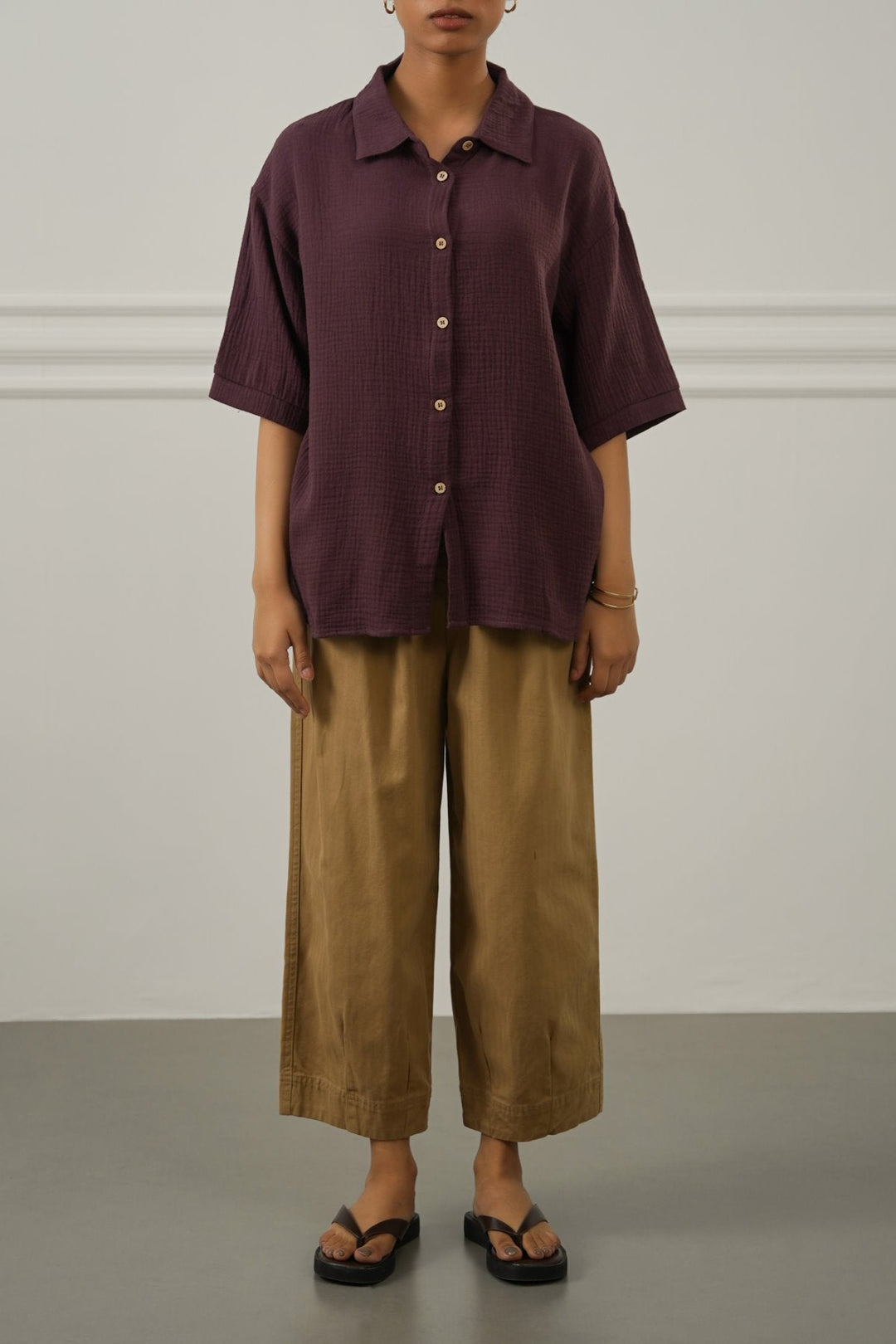 OX BLOOD BASIC MUSLIN SHIRT