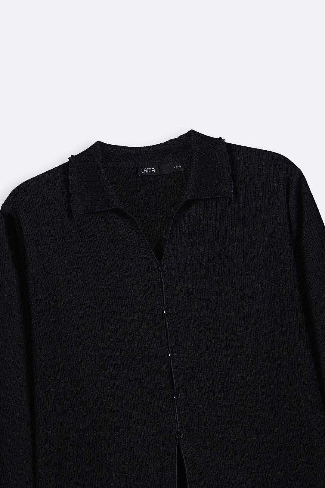 BLACK CRINKLE KNIT BUTTON-DOWN