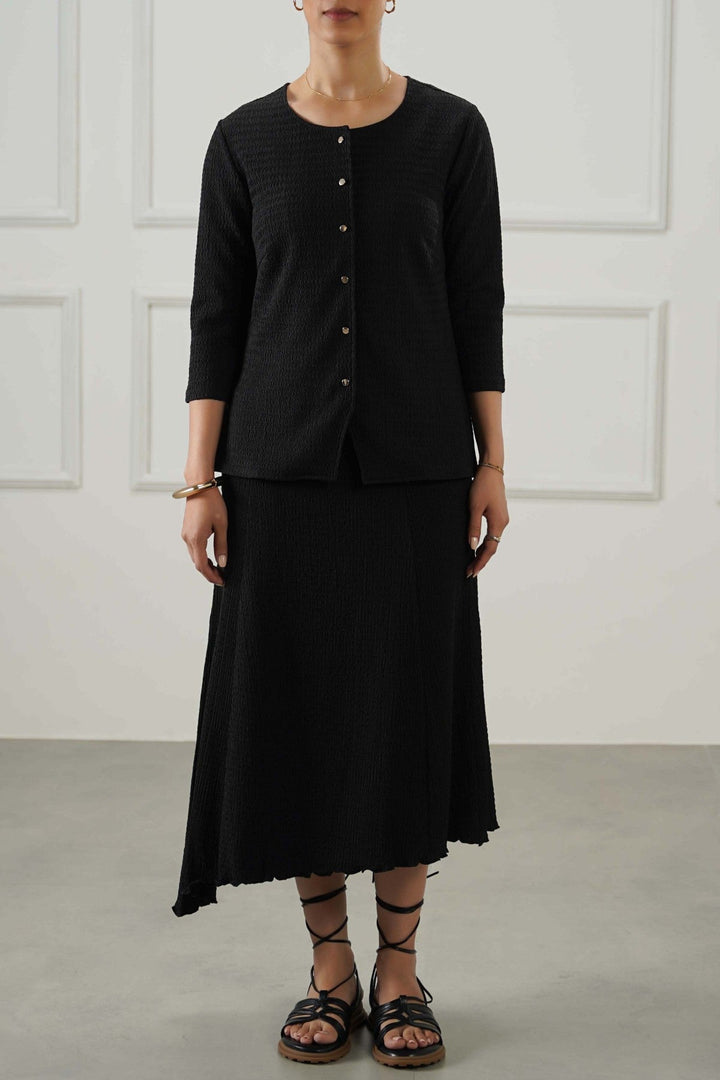 BLACK TEXTURED FITTED SHIRT