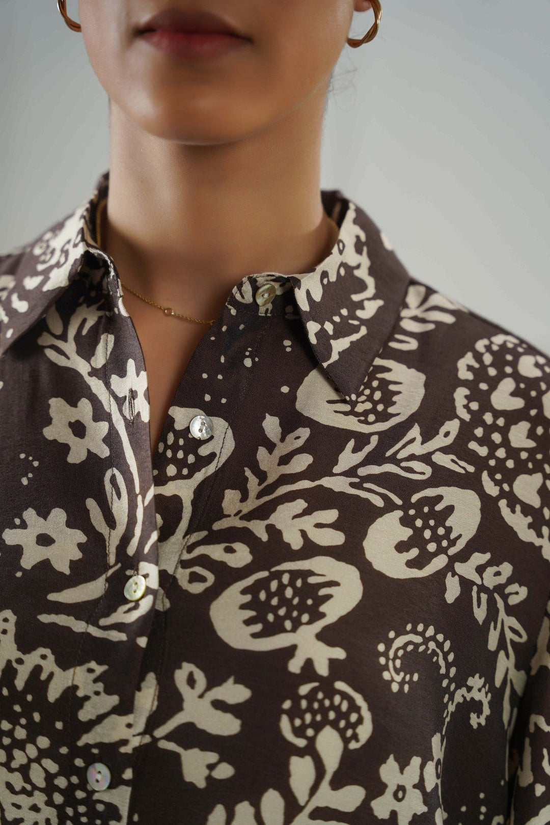 BROWN BARON BUTTON DOWN SHIRT