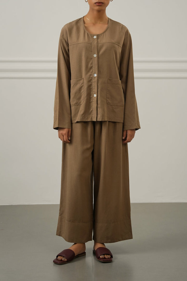 TAUPE TENCEL-LINEN POCKET BLOUSE