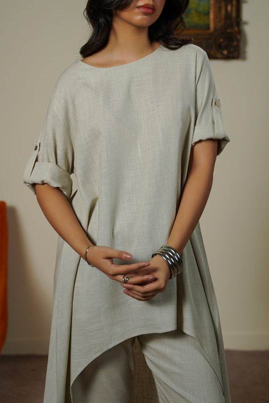 OAT WHITE SCOOP HEM LINEN BLEND TUNIC