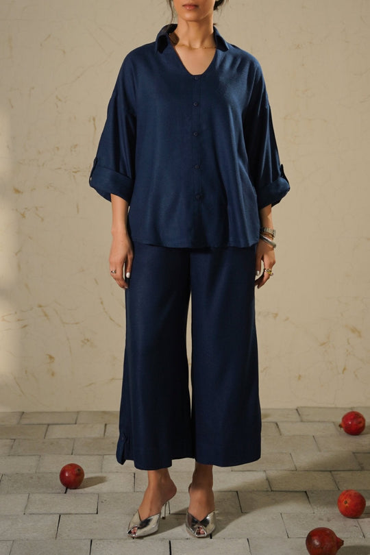 NAVY EASY BREEZE TOP