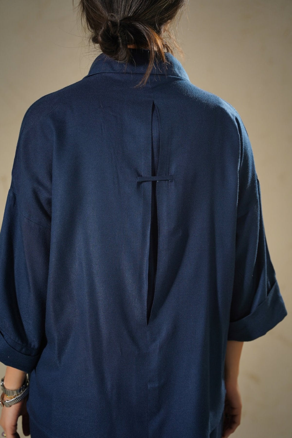 NAVY EASY BREEZE TOP