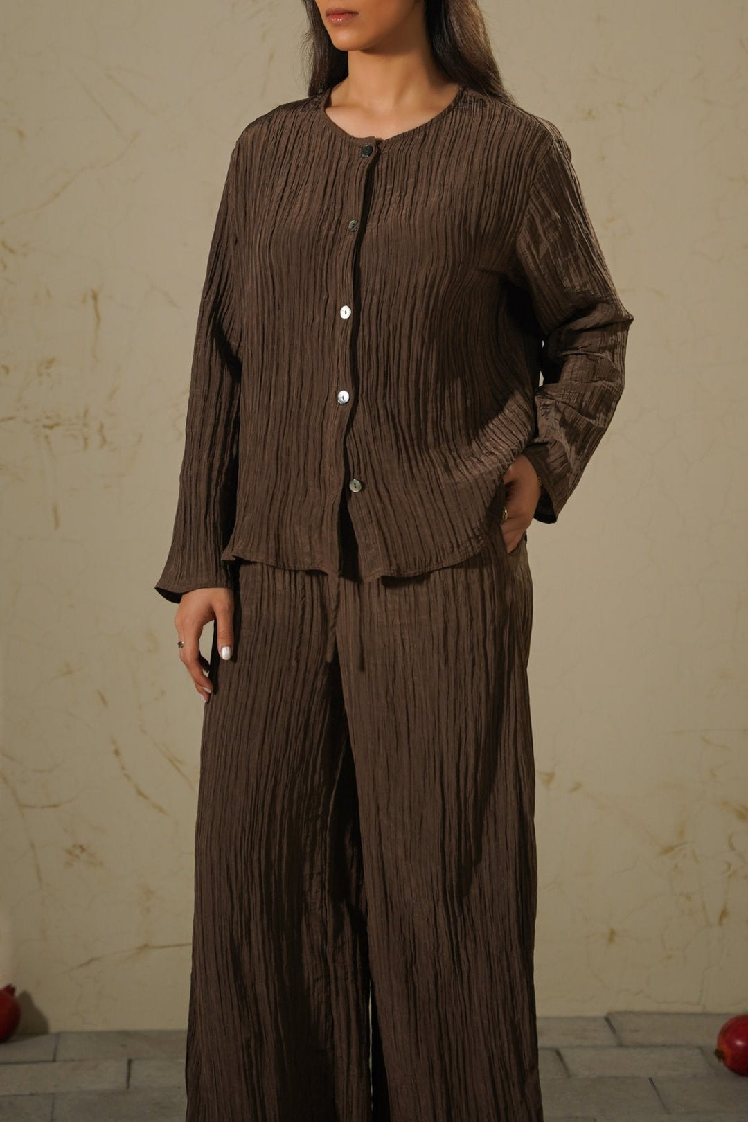 COFFEE LIGHTWEIGHT CRINKLE TOP