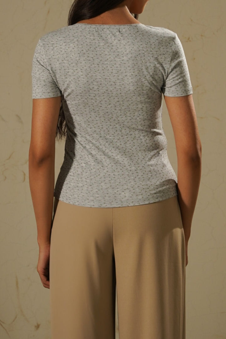 GREY RIBBED DOLL TEE