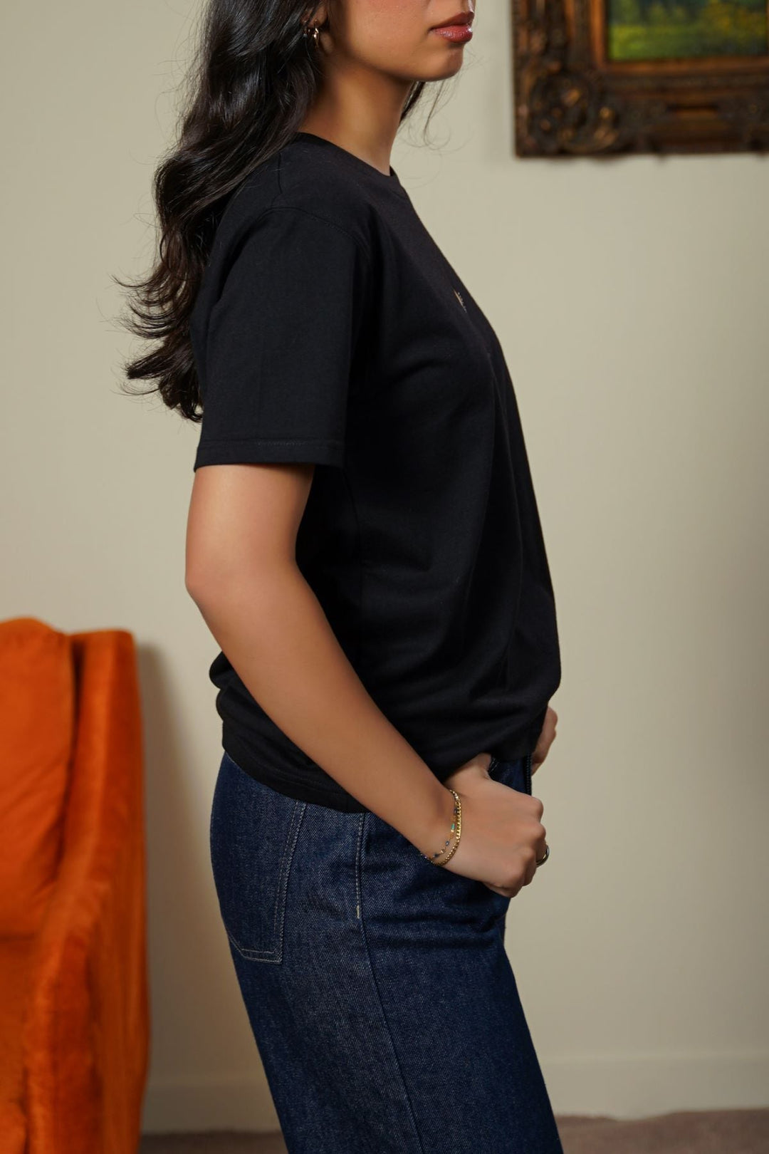 BLACK NAAN SHOP TEE