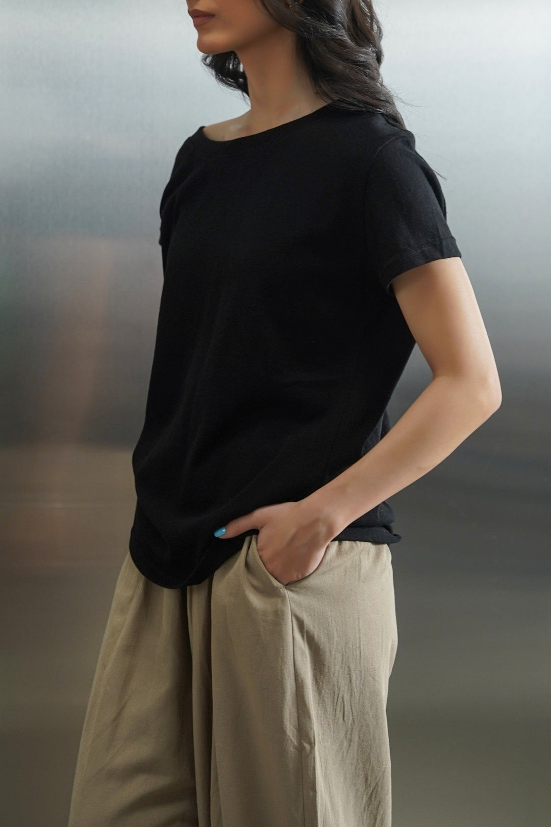 ASSYMETRICAL CUT TEE