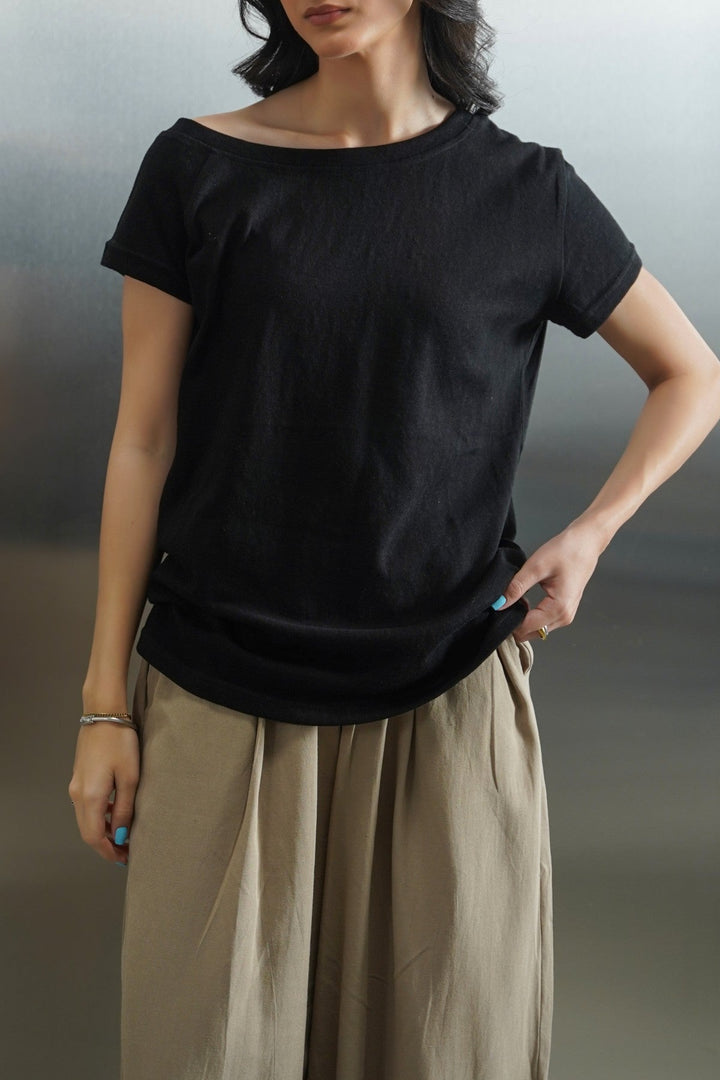 ASSYMETRICAL CUT TEE