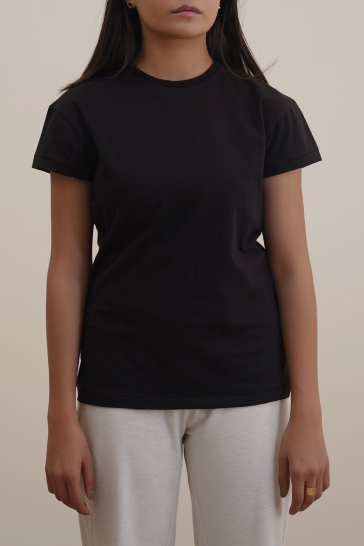 BLACK EVERYDAY STAPLE TEE