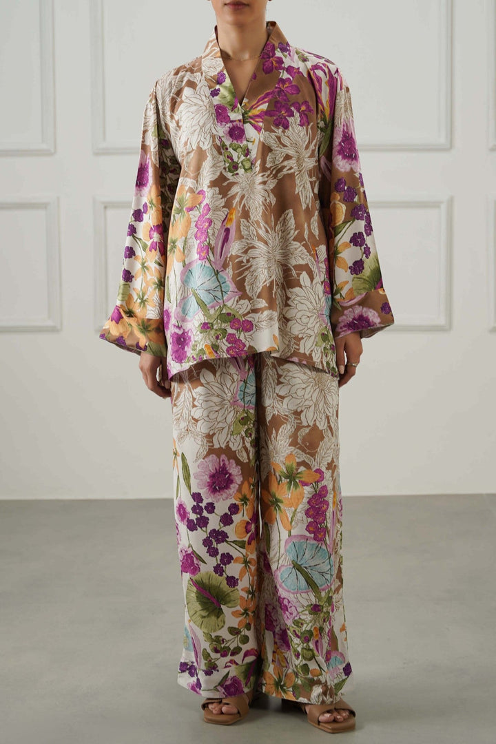 BEIGE GARDEN KALEIDOSCOPE BLOUSE