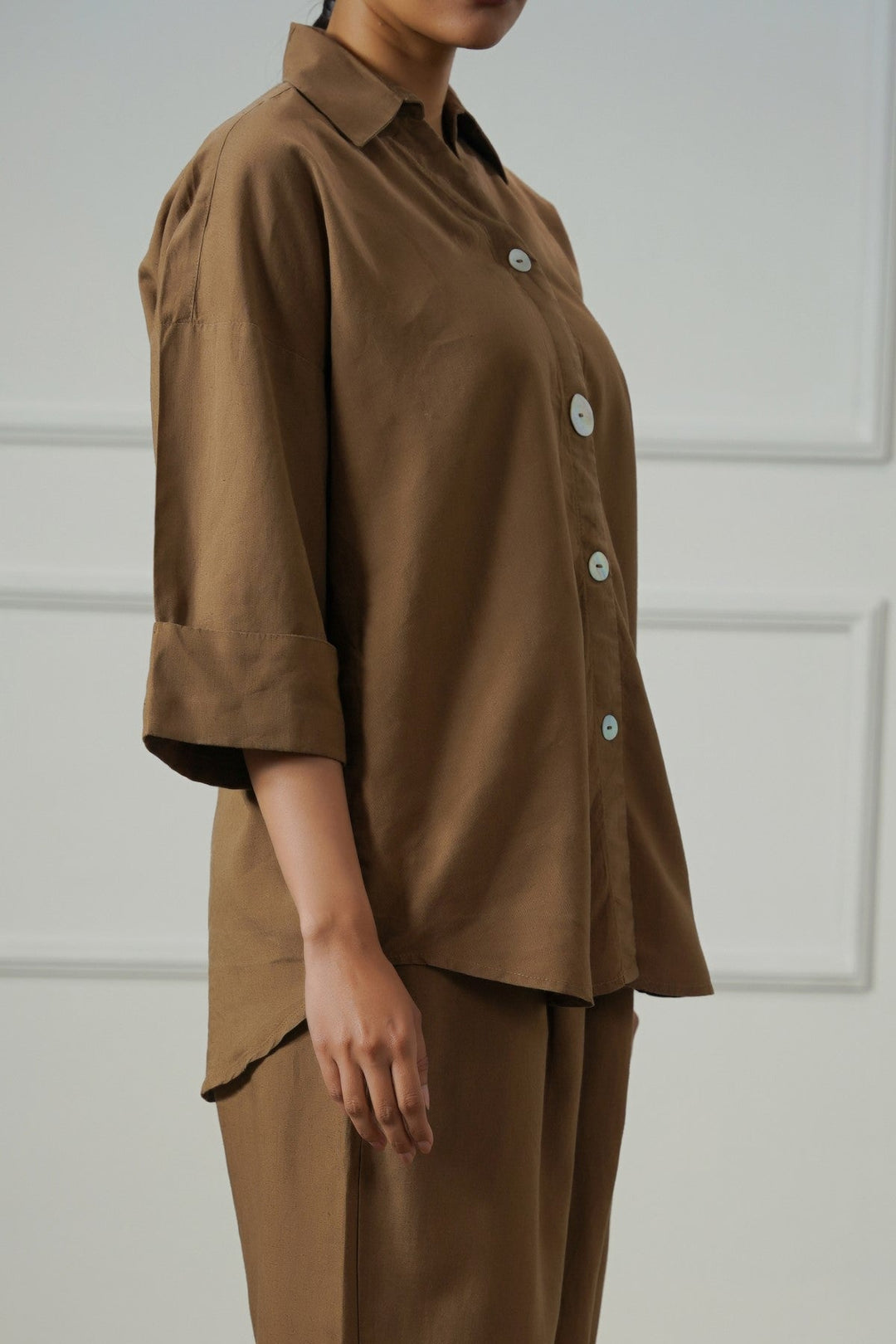 BROWN LYOCELL LINEN BUTTON SHIRT