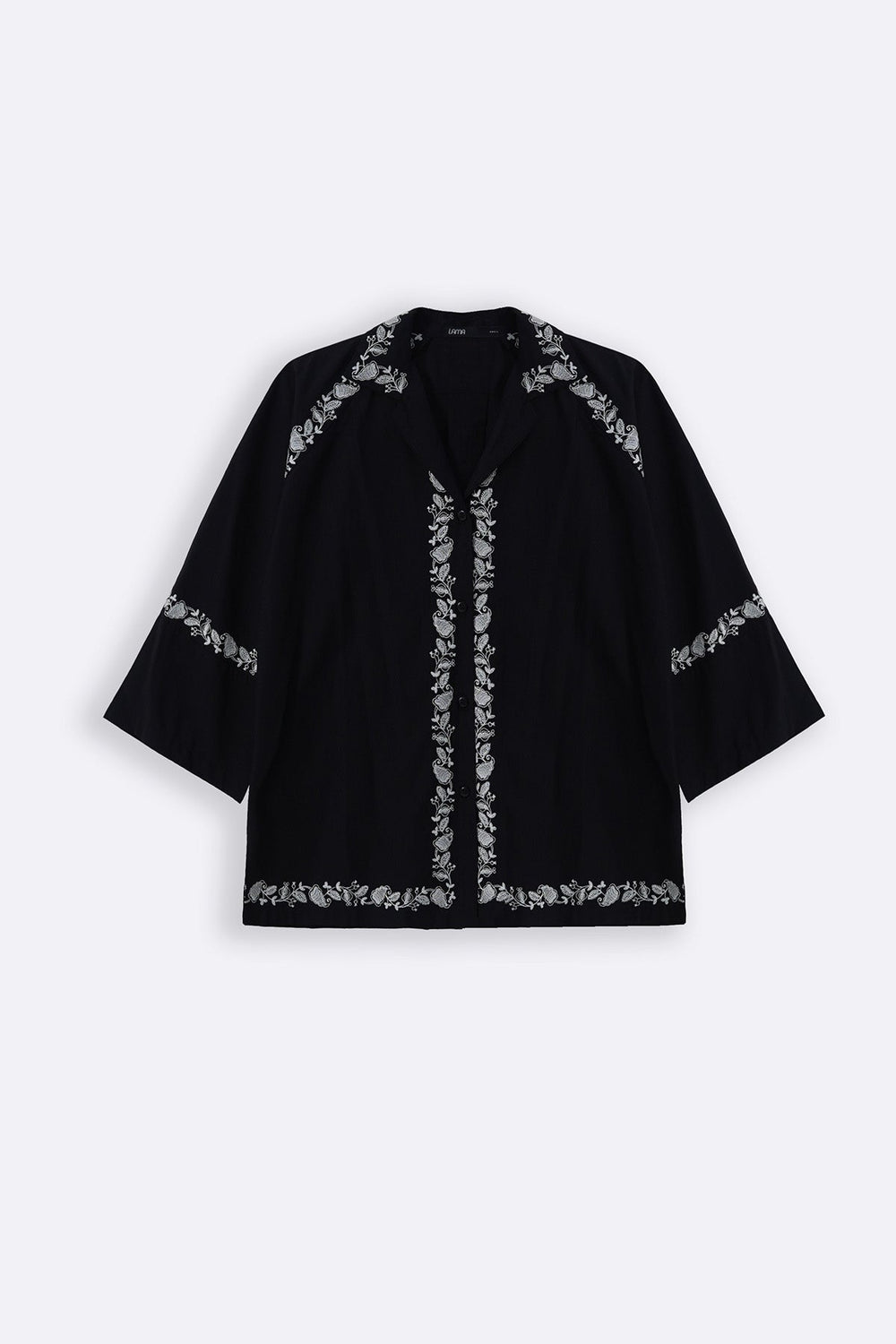 BLACK BRODERIE LAPEL SHIRT