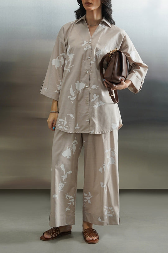 BEIGE PETAL IMPRINT SHIRT