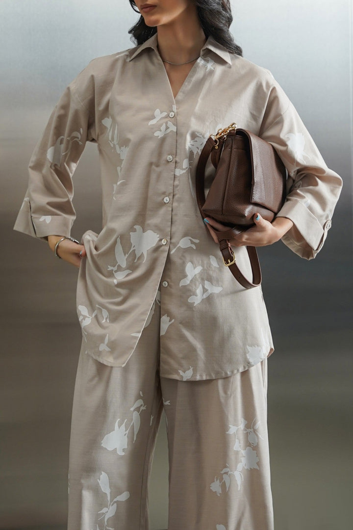 BEIGE PETAL IMPRINT SHIRT