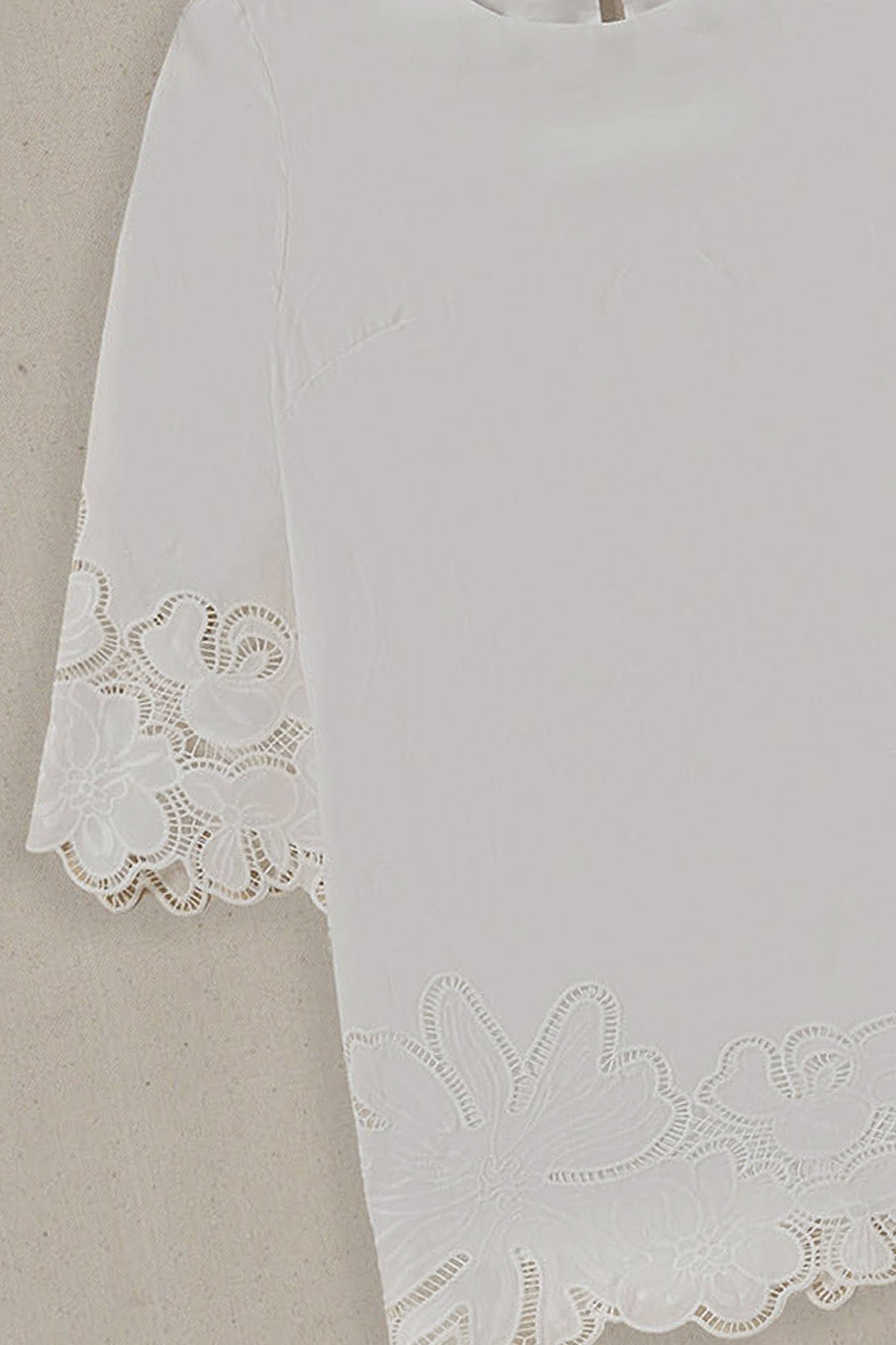 WHITE BOTANICAL CUTWORK TOP
