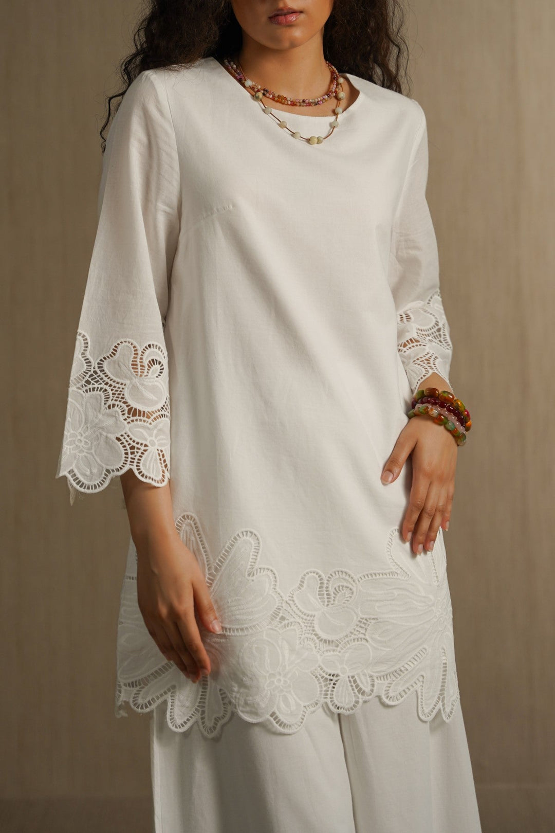 WHITE BOTANICAL CUTWORK TOP
