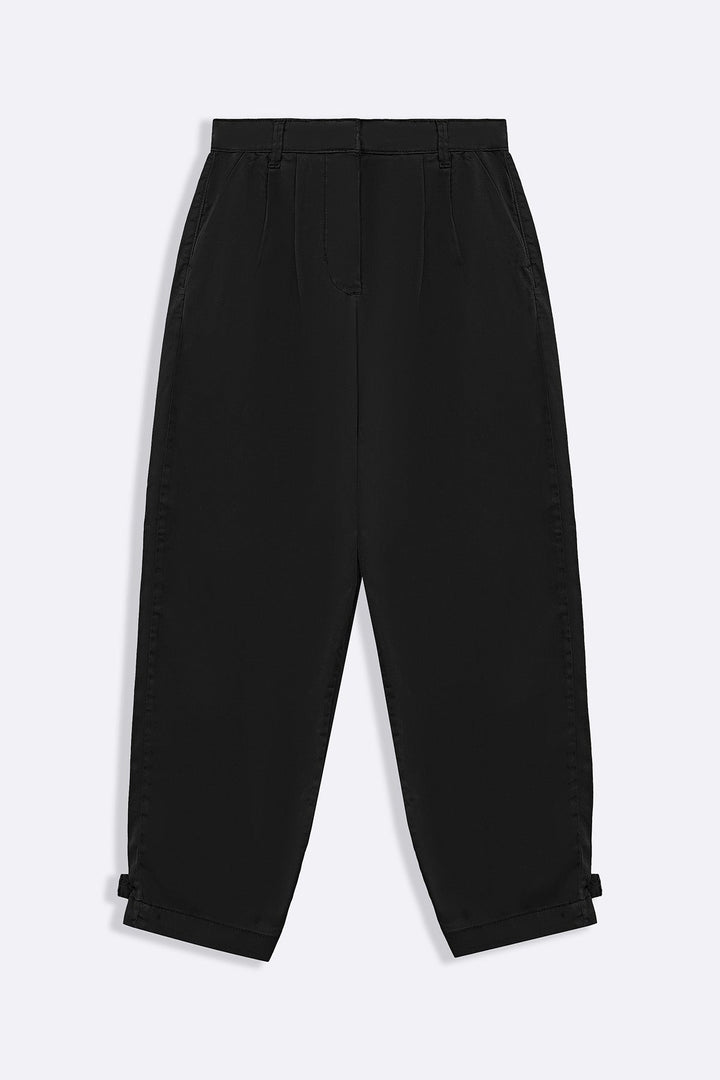 MOM  STRAIGHT PANTS