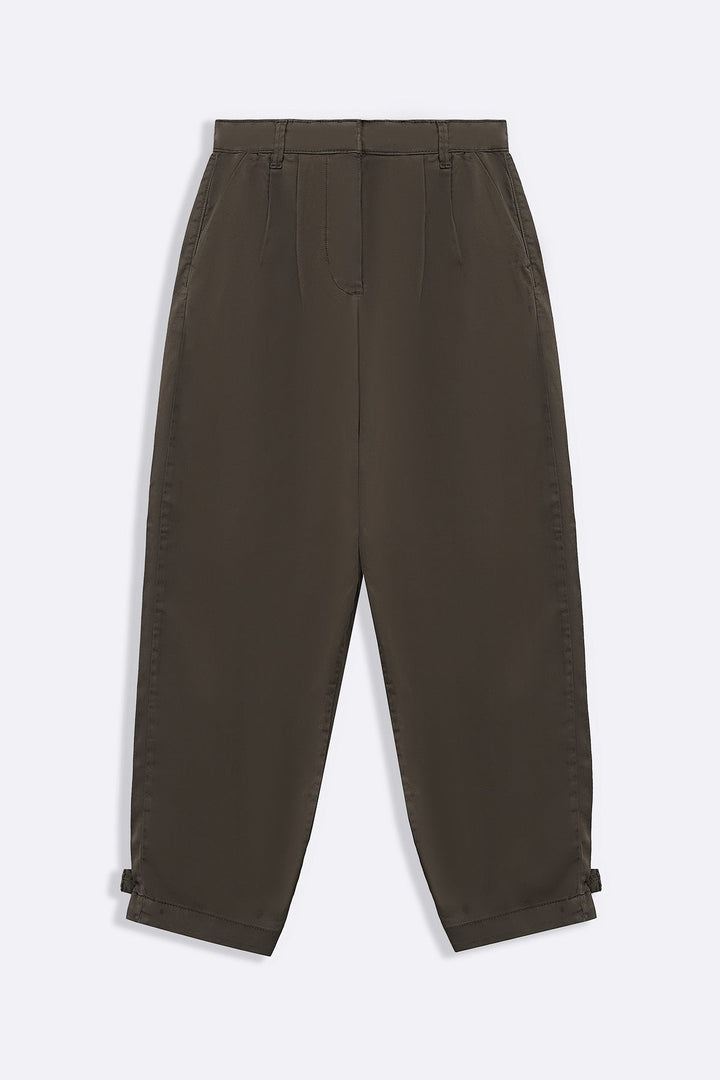 MOM  STRAIGHT PANTS