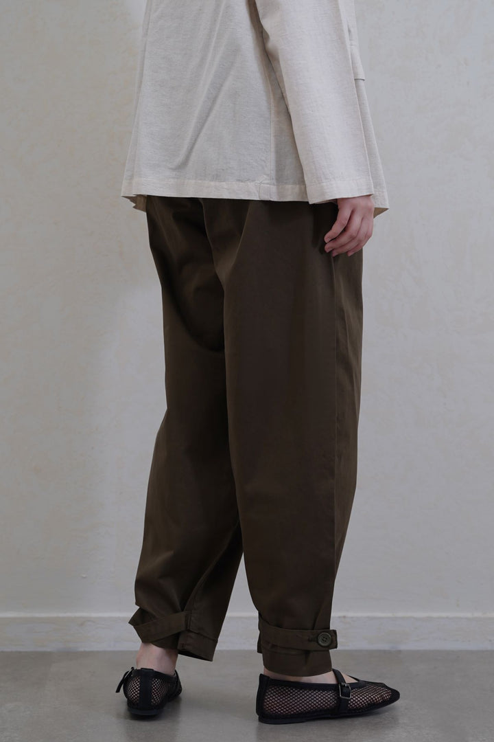 MOM  STRAIGHT PANTS