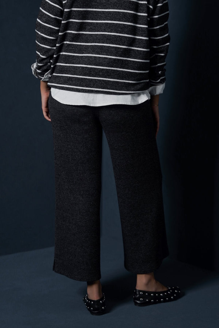 DARK GREY RIBBED TROUSERS