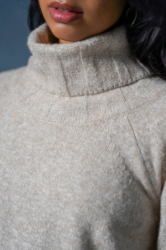 CREAM MOROCCO RIB SLEEVE SWEATER