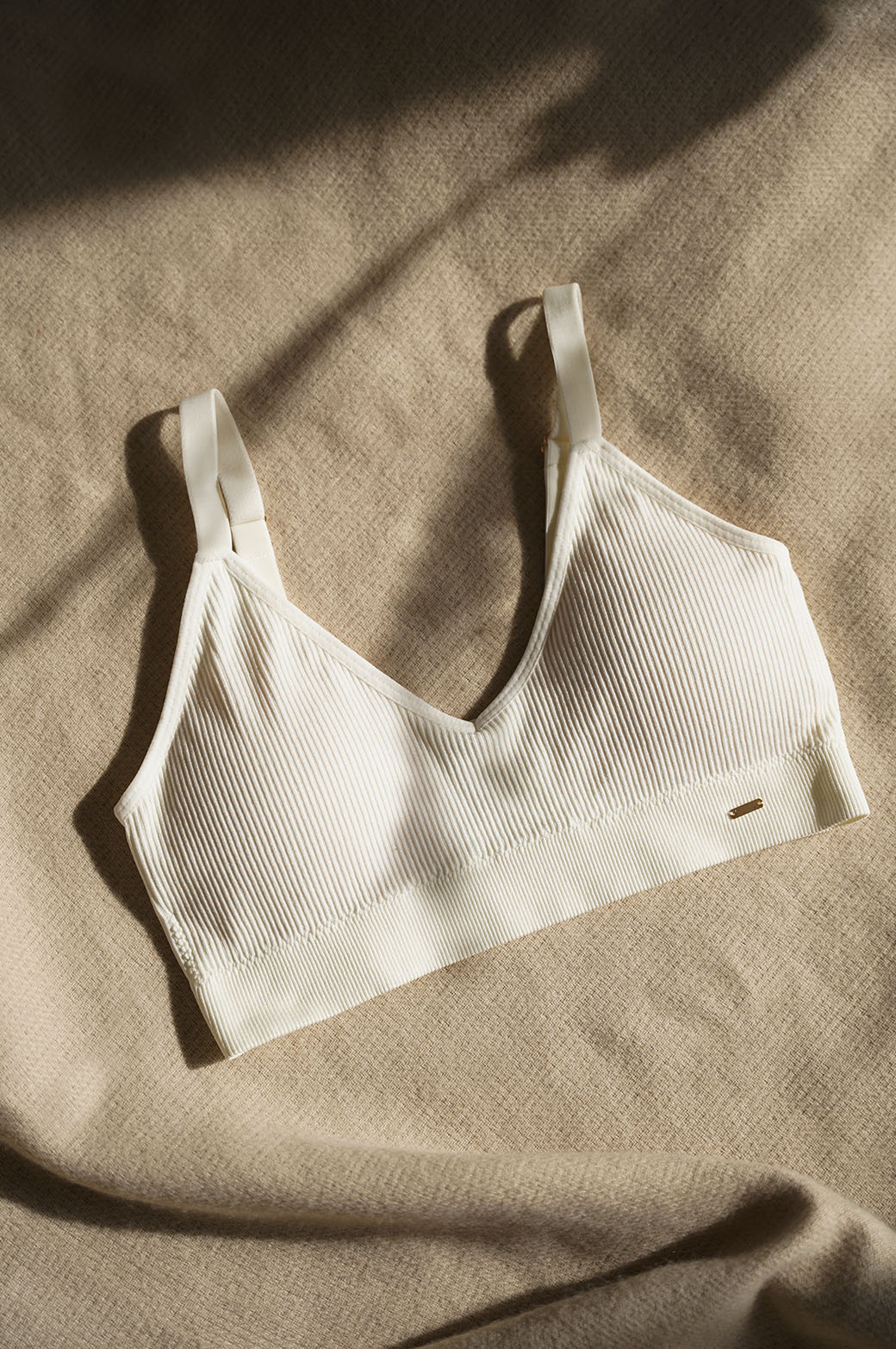 CREAM LIGHTLY PADDED BRALETTE