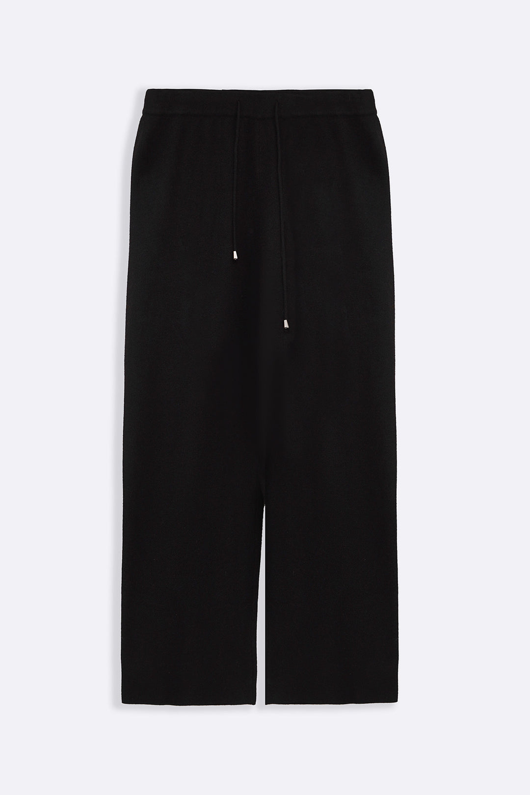 BLACK STRAIGHT PANTS