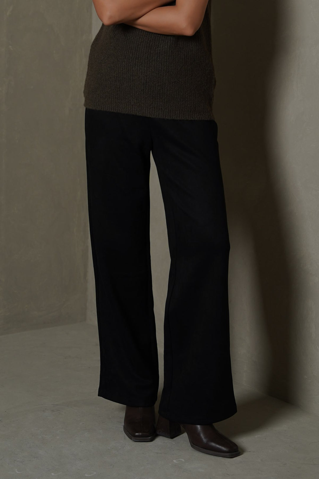 BLACK SUEDE PANTS