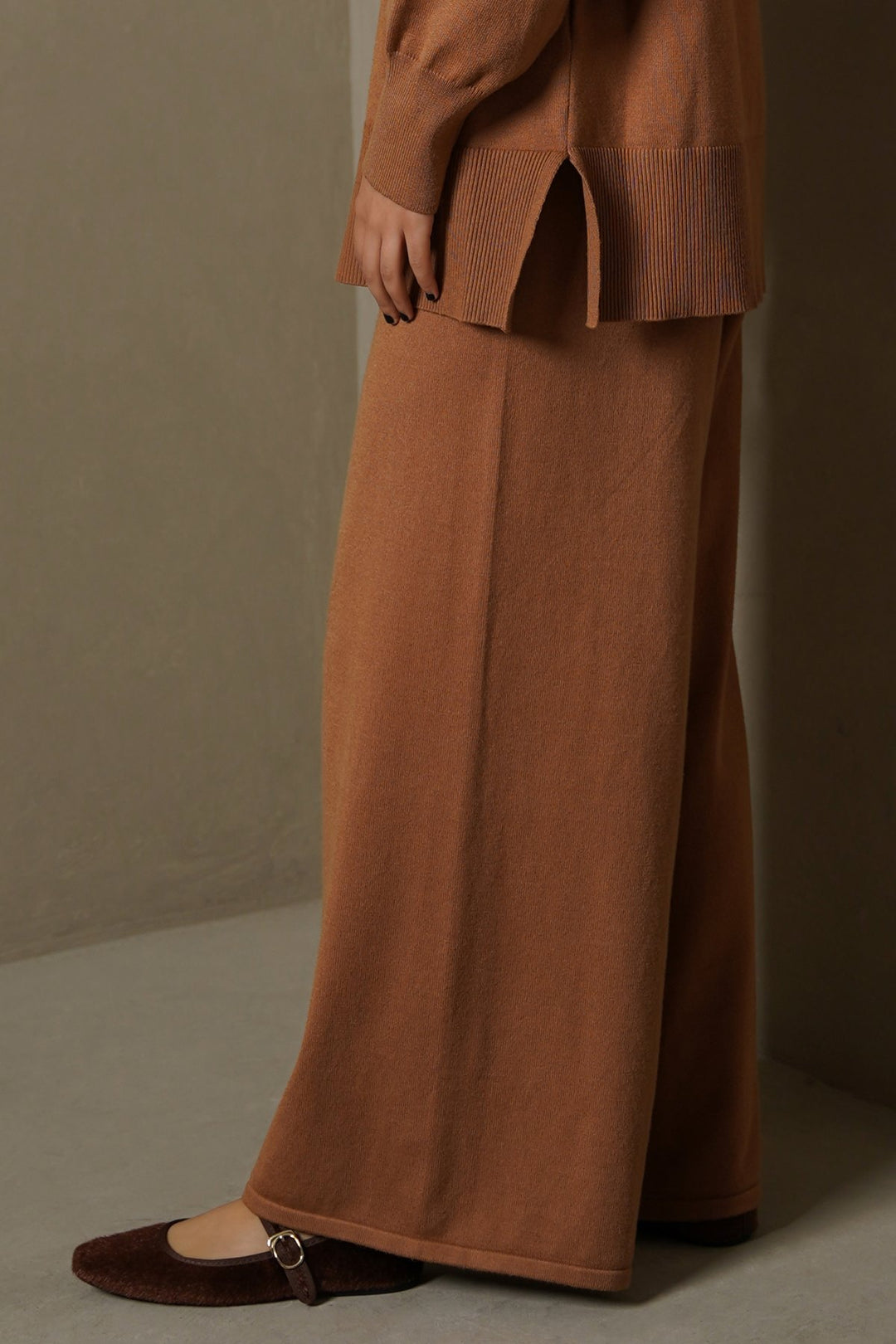CAMEL FLOWY TROUSERS