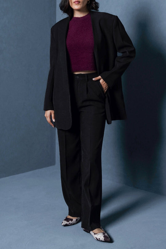 BLACK COLLARLESS BLAZER