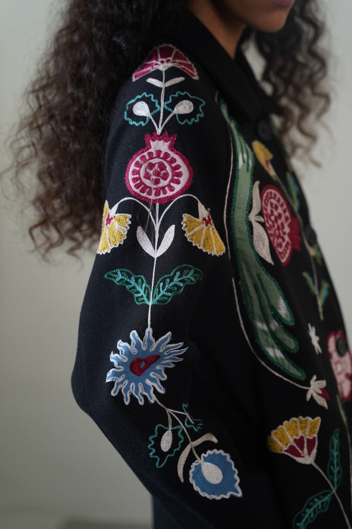 BLACK BOUTIQUE EMBROIDERED LONG COAT