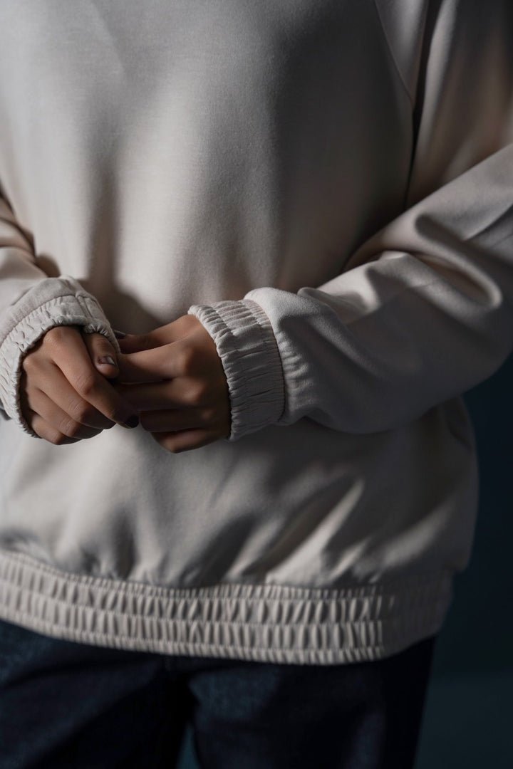 BEIGE V-NOTCH PULLOVER