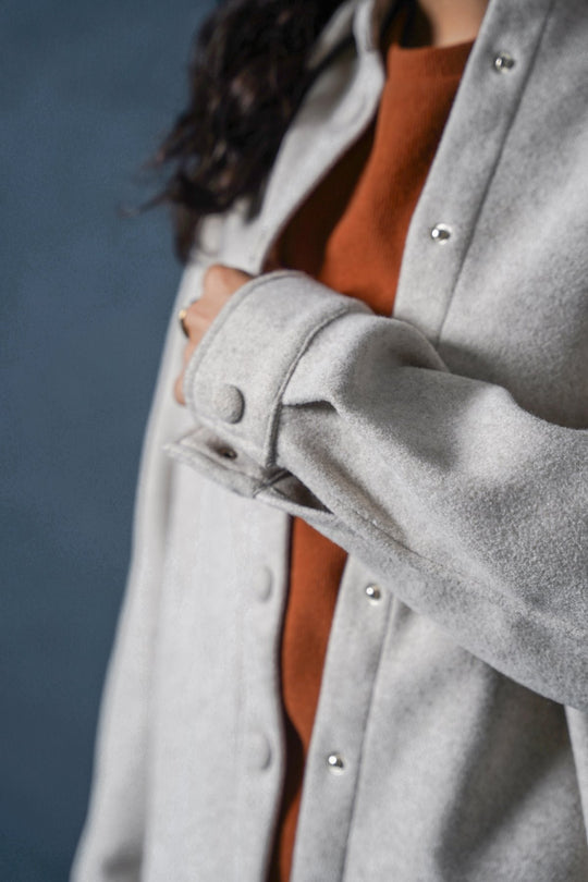 OAT WHITE HIGH HEM SHACKET