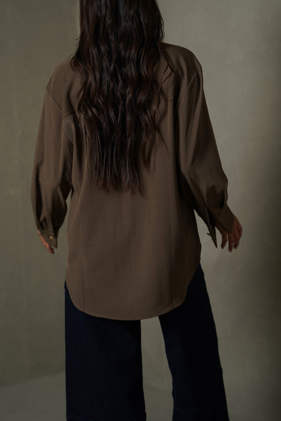 TAUPE MOCCA BUTTON DOWN