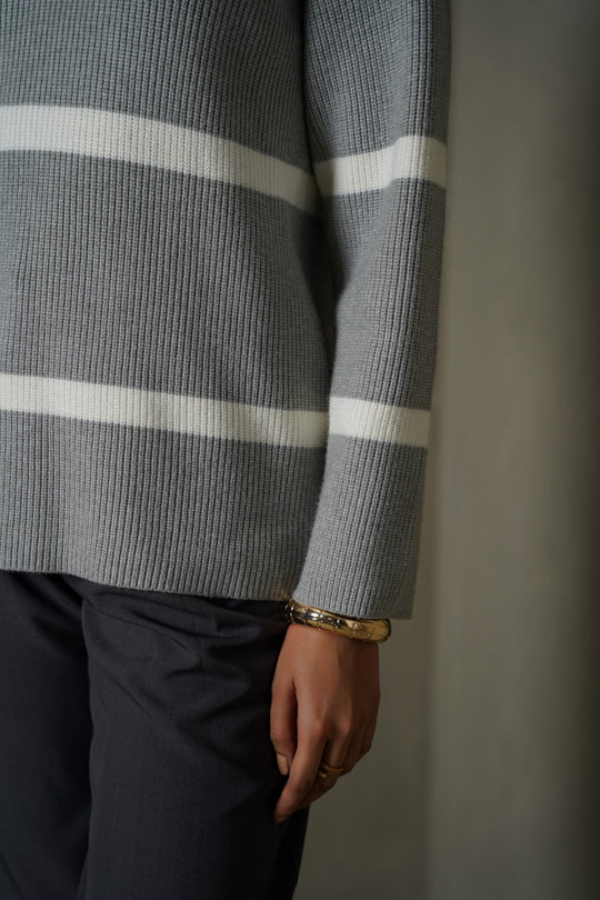 GREY POLO KNIT PULLOVER