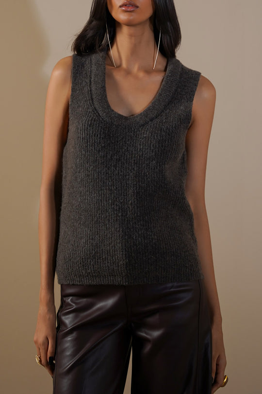 GREY COSY SWEATER VEST