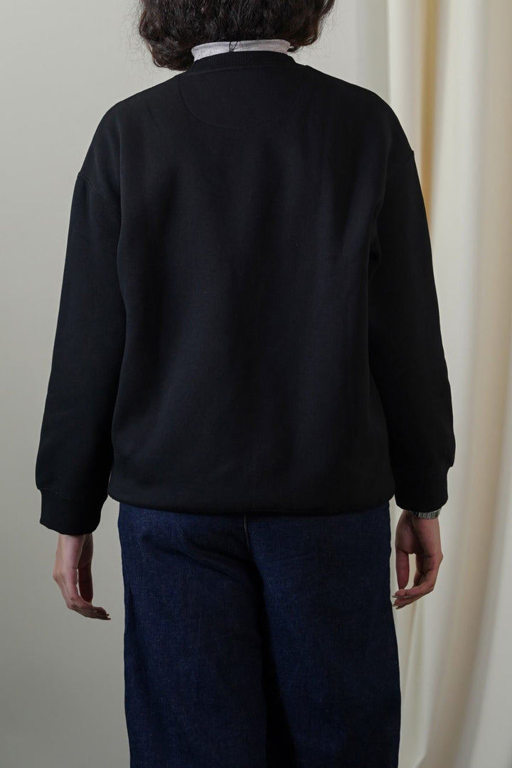 BLACK CLASSIC SWEATSHIRT