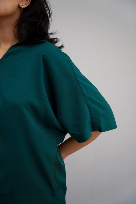 GREEN SLEEK SILK BLOUSE